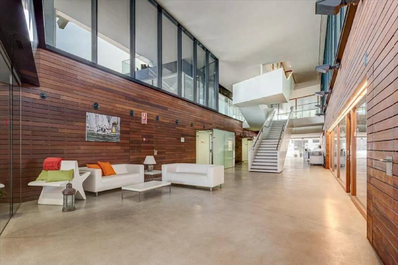 Residencia Deportiva Sercotel Barcelona Sailing 산트 아드리아 데 베소스 호스텔