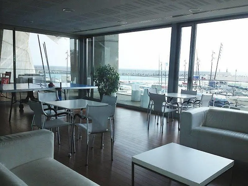 Residencia Deportiva Sercotel Barcelona Sailing 산트 아드리아 데 베소스 호스텔