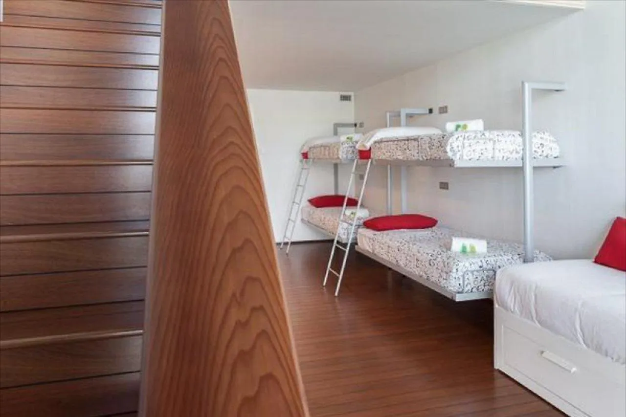Residencia Deportiva Sercotel Barcelona Sailing Sant Adrià de Besòs Hostal