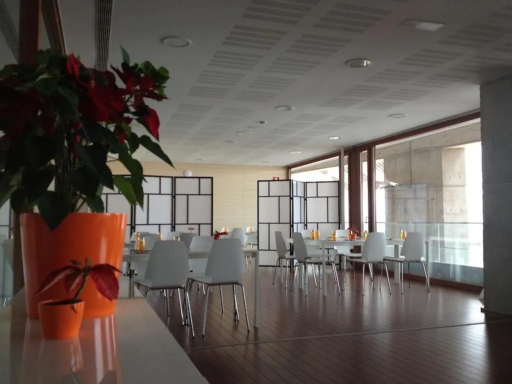 Residencia Deportiva Sercotel Barcelona Sailing Sant Adrià de Besòs Hostal