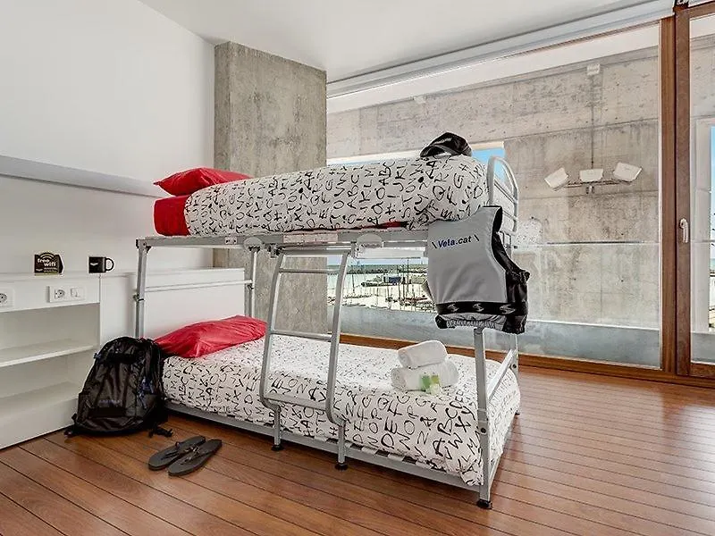 Residencia Deportiva Sercotel Barcelona Sailing Sant Adrià de Besòs 0*,  España